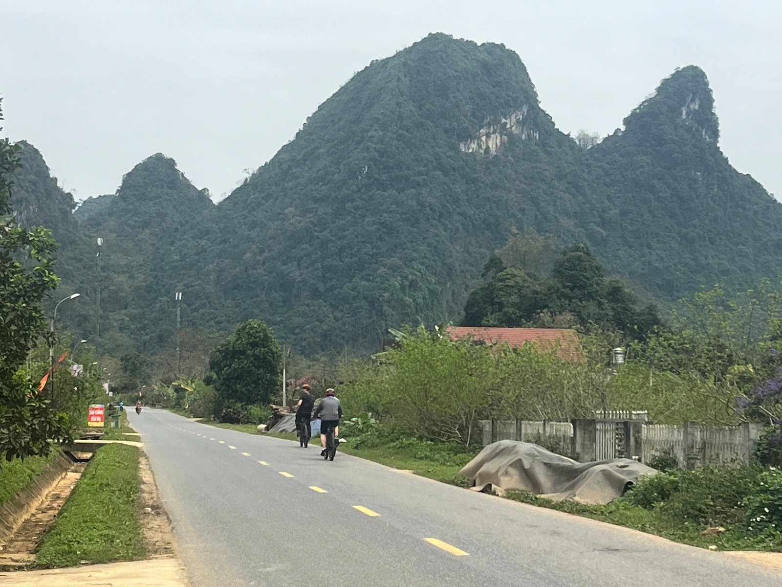 2-Day Bac Son Valley Cycling Escape